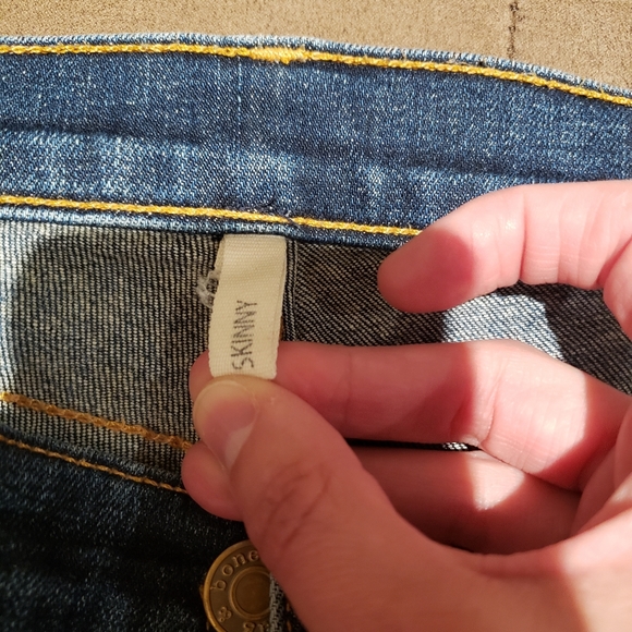 Rag and Bone skinny mid rise jeans - Picture 6 of 10